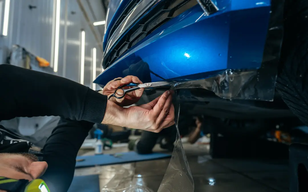 Dealing with Insurance Claims After an Accident: Tips from Clinton’s Top ABPFs (Auto Body Professionals)